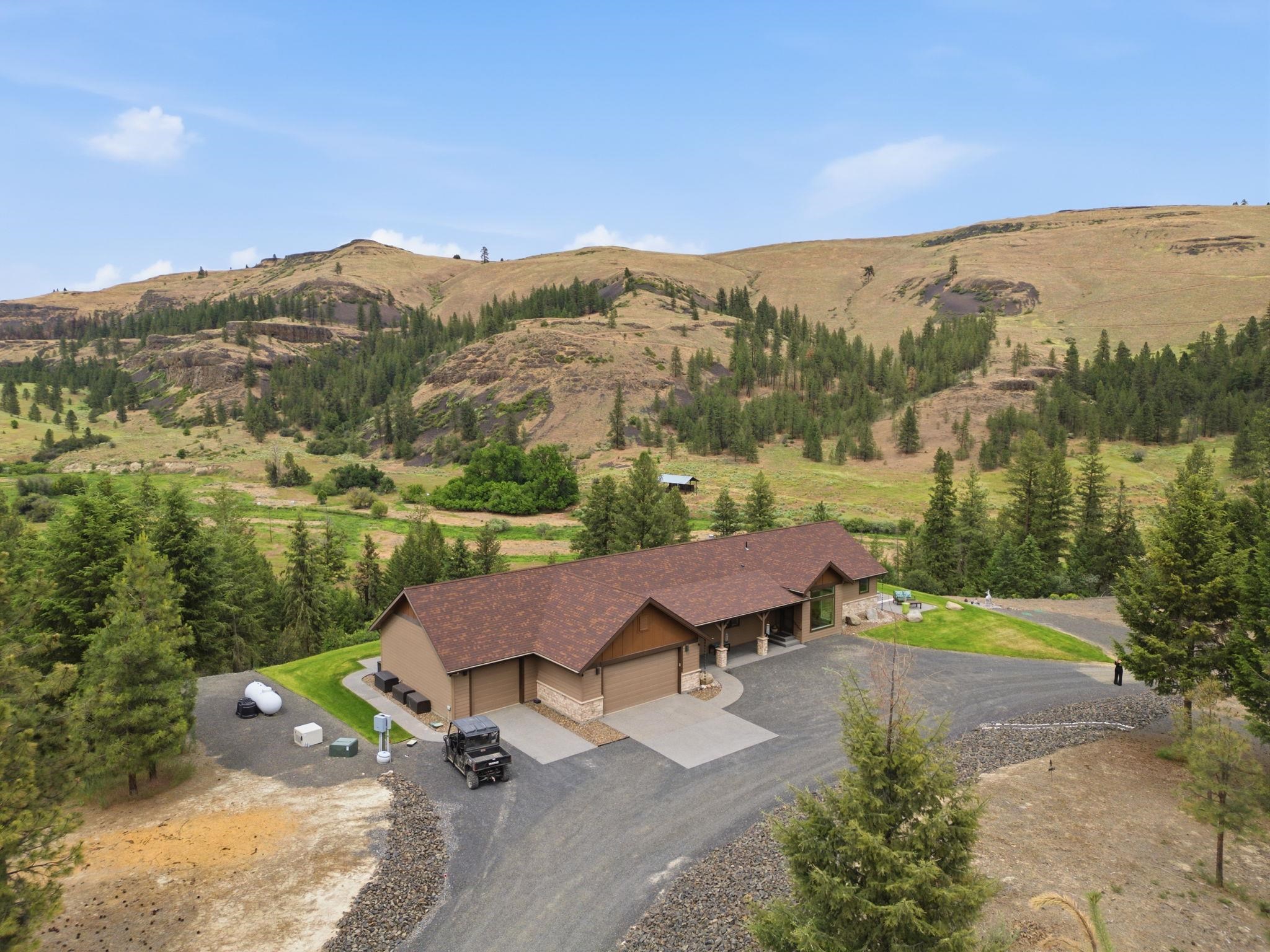 34951 Sharptail Ln