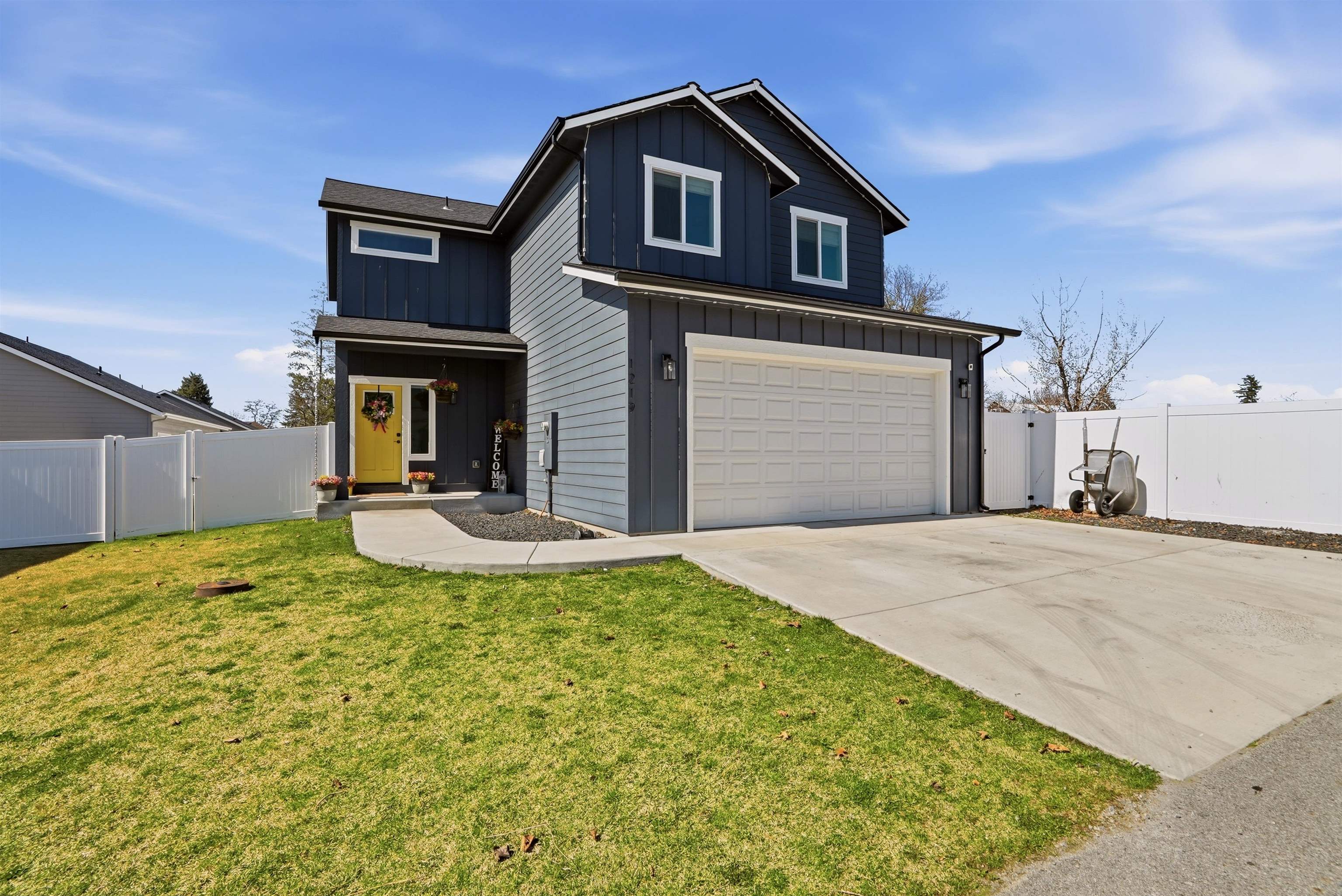 1219 Walnut Ln
