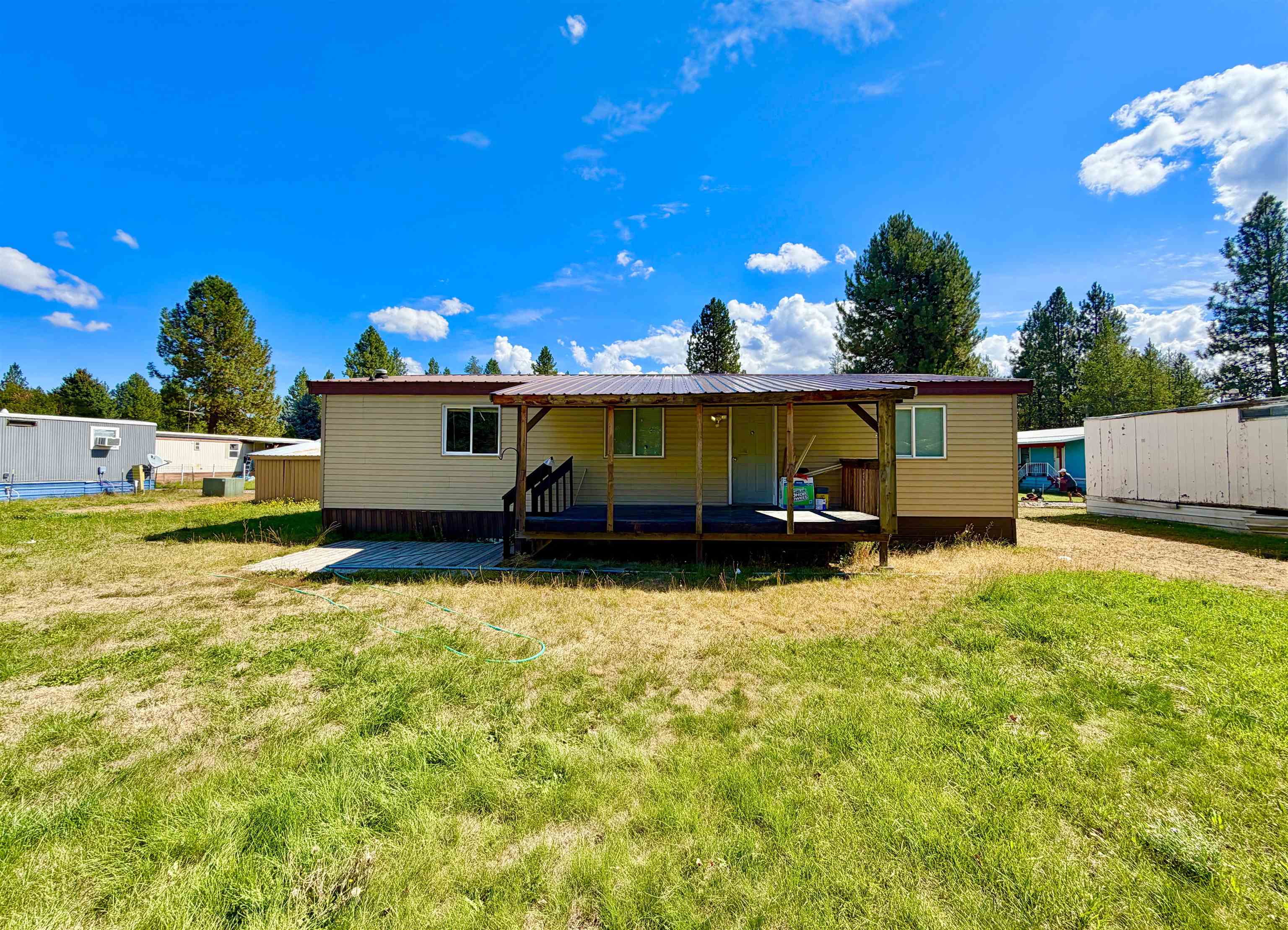 40414 N Newport Hwy #40 Hwy